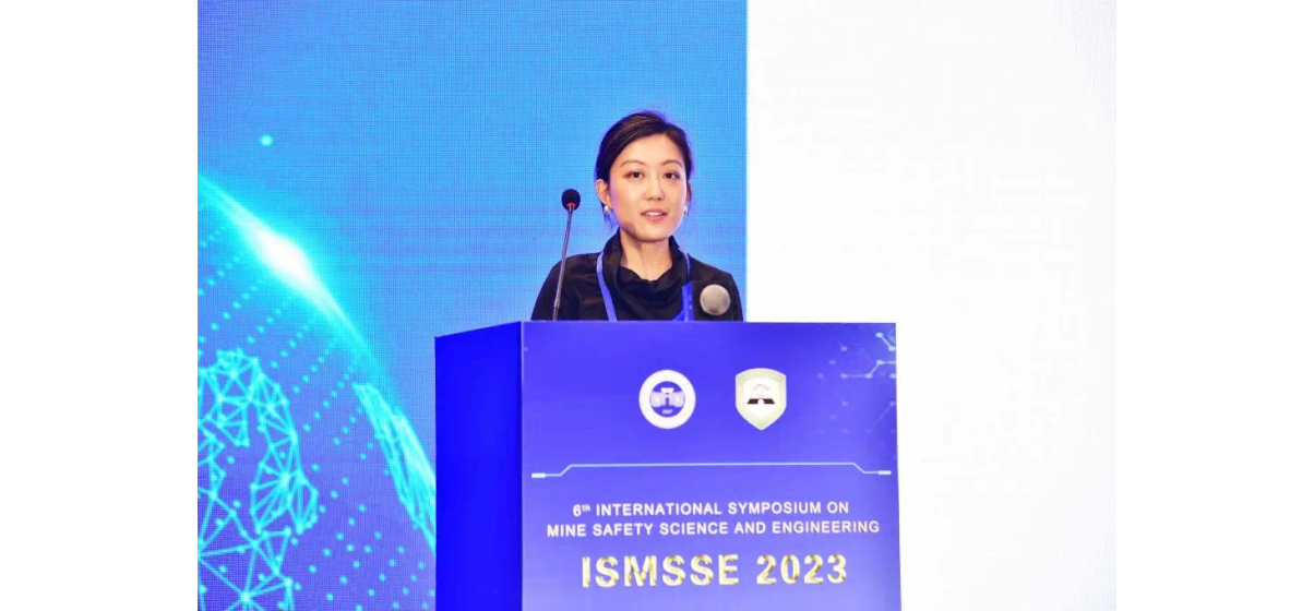 Yizhuo presenting at ISMSSE 2023