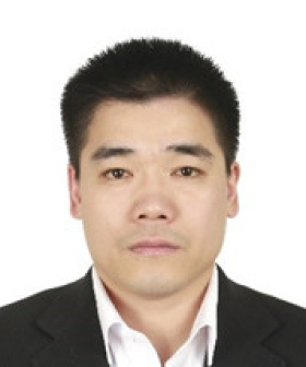 Portrait of Yanwei Liu